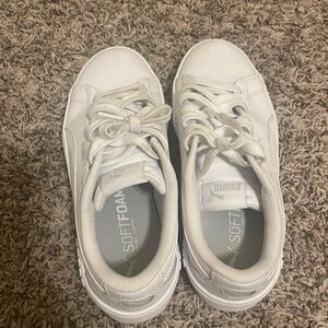 Puma Sneakers| White Leather| Sz: 7